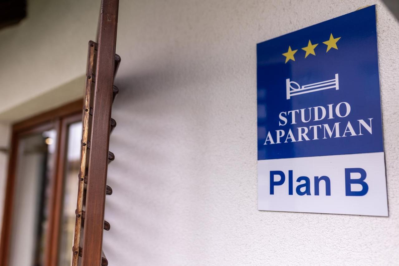 Studio Apartman Planb, Self Check In Osijek Extérieur photo